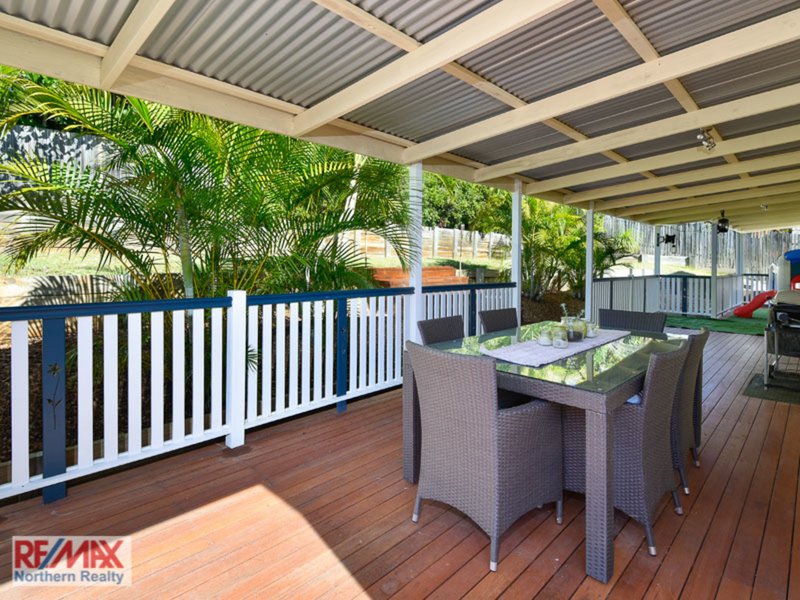 Photo - 89 Saraband Drive, Eatons Hill QLD 4037 - Image 4