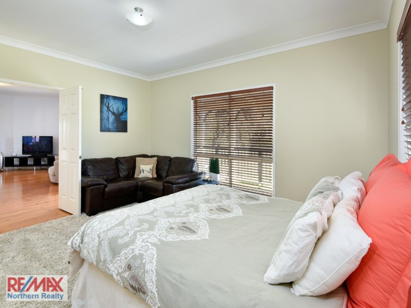 Photo - 89 Saraband Drive, Eatons Hill QLD 4037 - Image 10