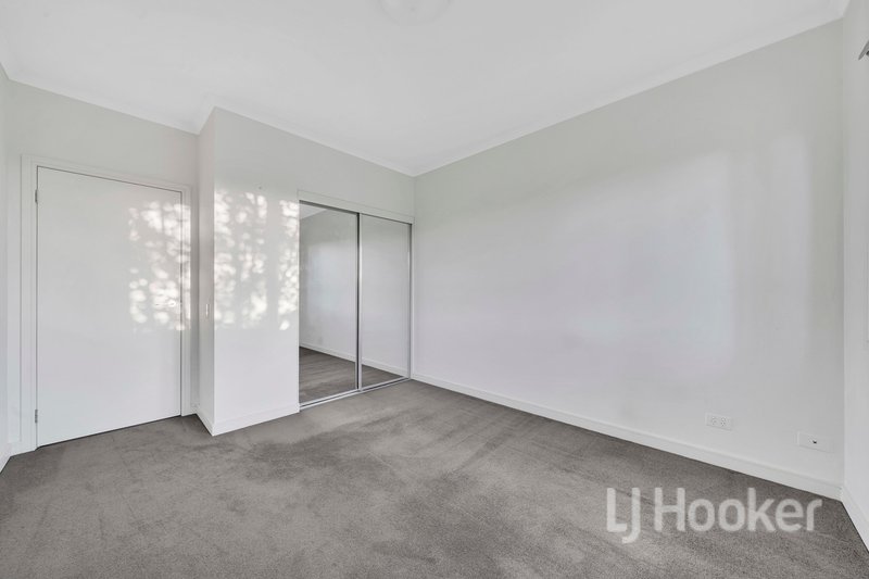 Photo - 89 Stadium Circuit, Mulgrave VIC 3170 - Image 11