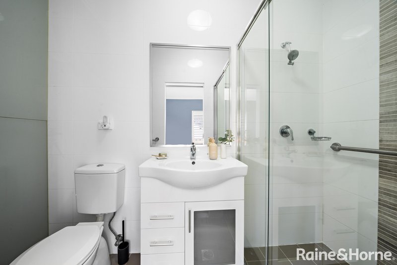 Photo - 8/9 Stuart Street, Helensburgh NSW 2508 - Image 3