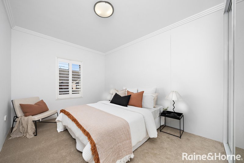 Photo - 8/9 Stuart Street, Helensburgh NSW 2508 - Image 4