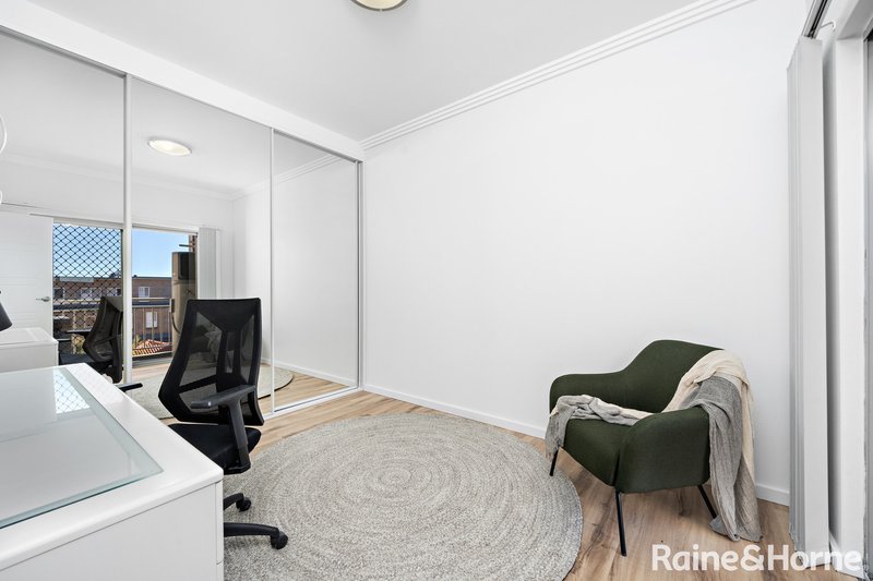 Photo - 8/9 Stuart Street, Helensburgh NSW 2508 - Image 7