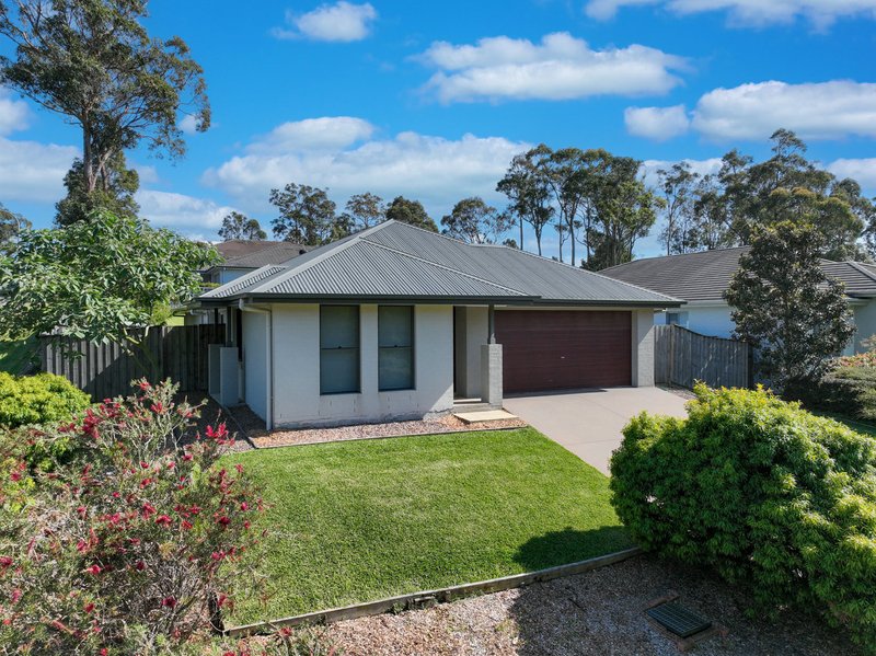 Photo - 89 Sunningdale Circuit, Medowie NSW 2318 - Image 2