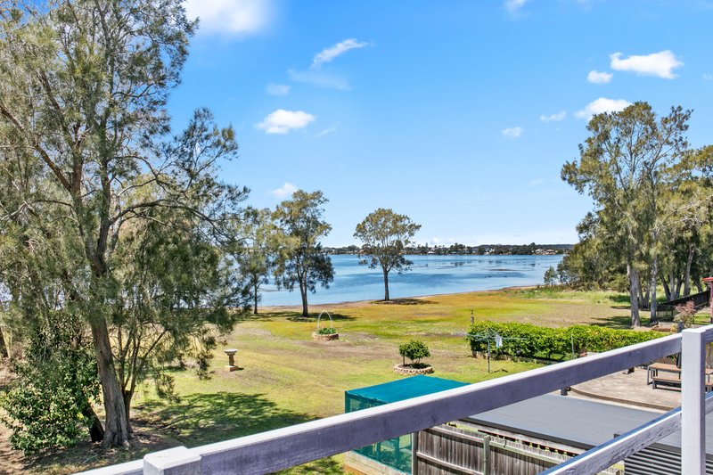 89 The Corso , Gorokan NSW 2263