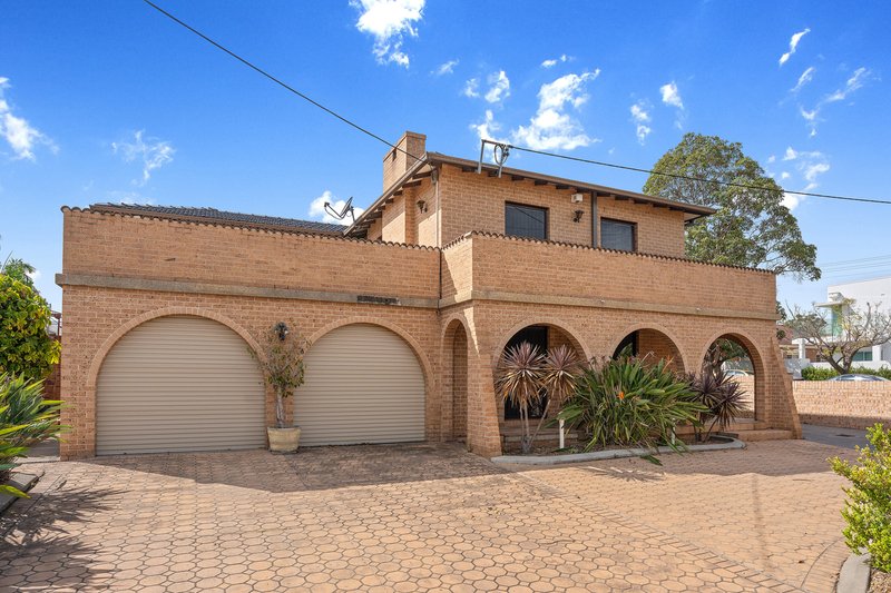 Photo - 89 Wetherill Street, Smithfield NSW 2164 - Image 1