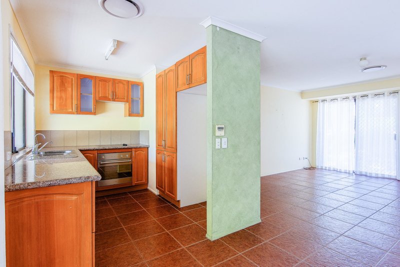 Photo - 8/91 Dorset Drive, Rochedale South QLD 4123 - Image 5