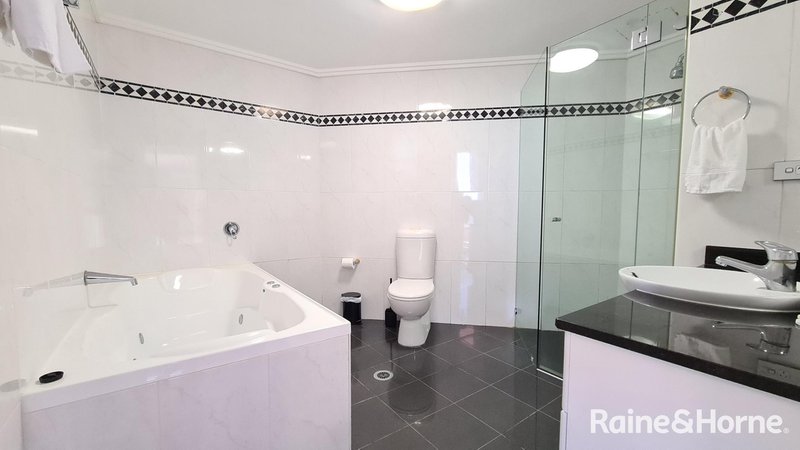 Photo - 89/13-15 Hassall Street, Parramatta NSW 2150 - Image 5