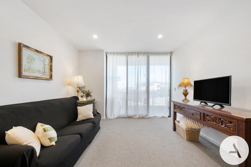 Photo - 89/26 Antill Street, Dickson ACT 2602 - Image 3