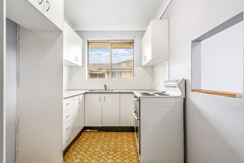 Photo - 8/93 Northumberland Road, Auburn NSW 2144 - Image 2