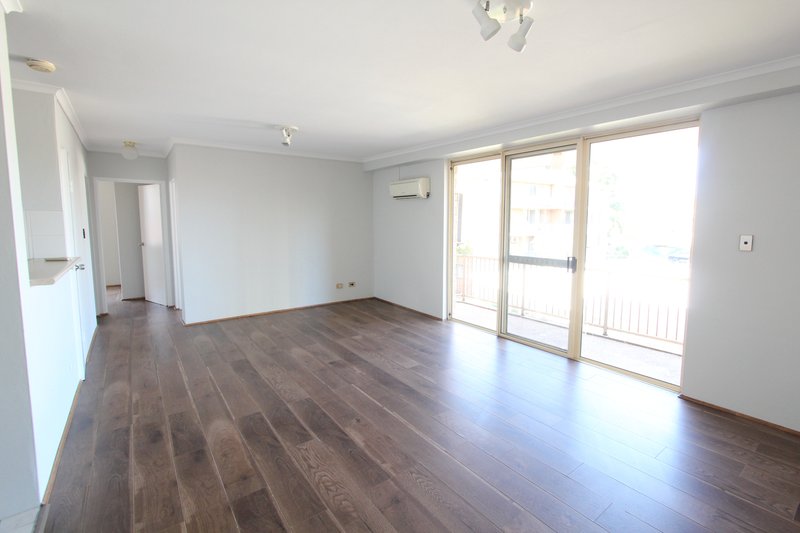 Photo - 89/3 Riverpark Drive, Liverpool NSW 2170 - Image 3