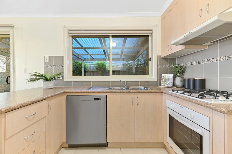 Photo - 8/95-101 Breens Road, Cranbourne West VIC 3977 - Image 4