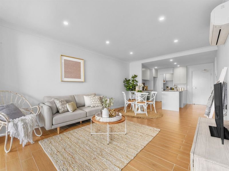 Photo - 8/96 Dobson Street, Ascot QLD 4007 - Image 2