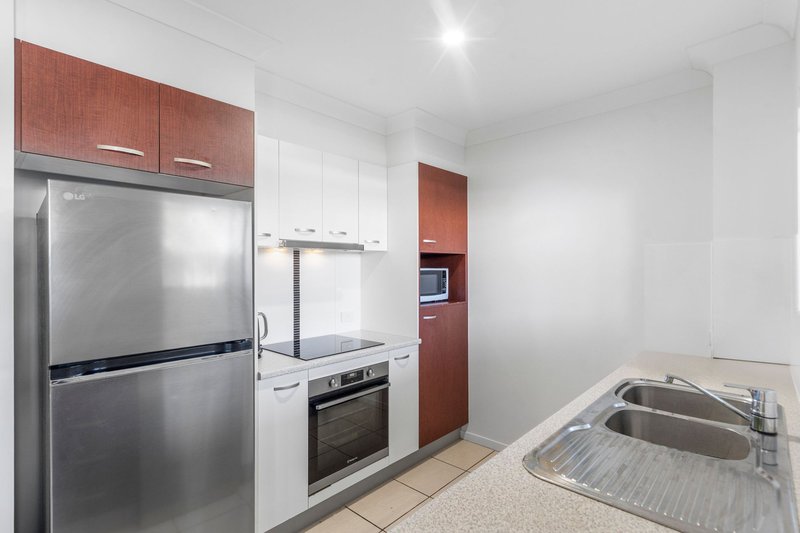 Photo - 8/960 Wynnum Road, Cannon Hill QLD 4170 - Image 3
