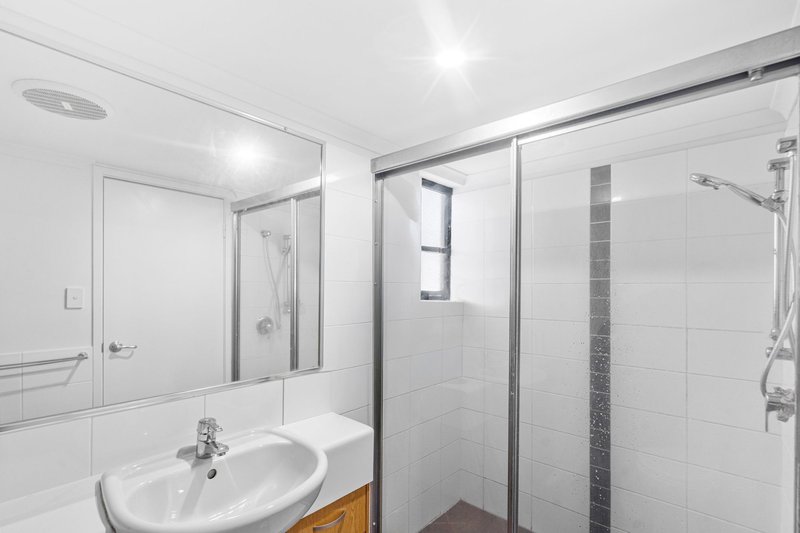 Photo - 8/960 Wynnum Road, Cannon Hill QLD 4170 - Image 7