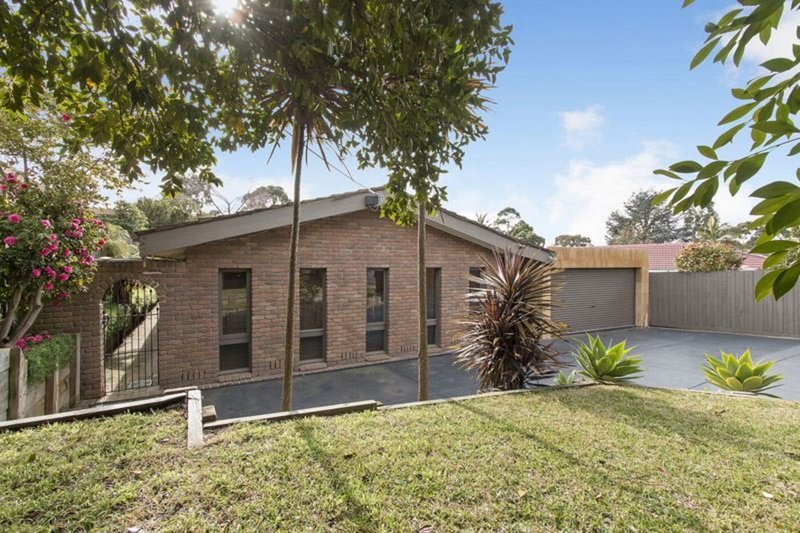 897 Waverley Road, Glen Waverley VIC 3150