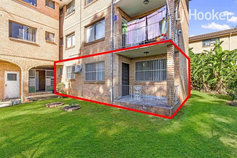 8/98 Broomfield Street, Cabramatta NSW 2166