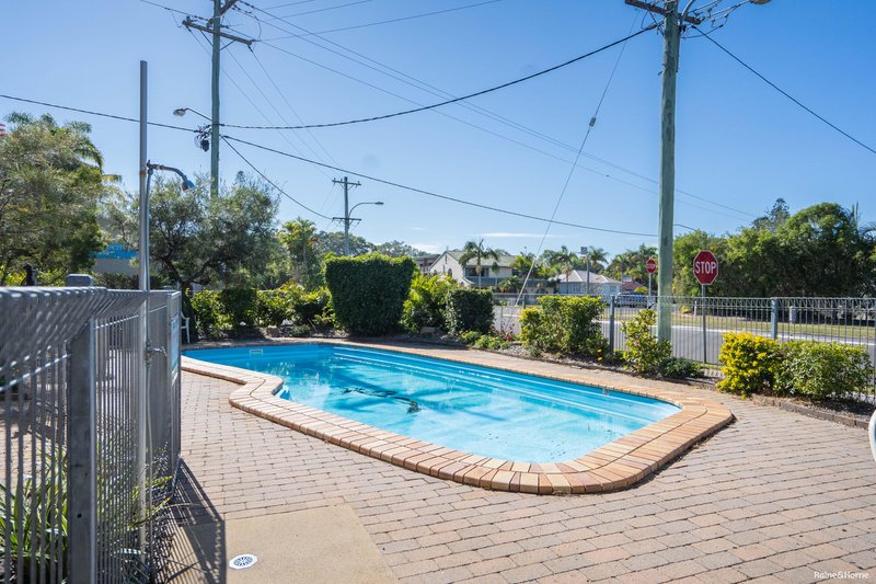 Photo - 8/99 Cypress Street, Torquay QLD 4655 - Image 11