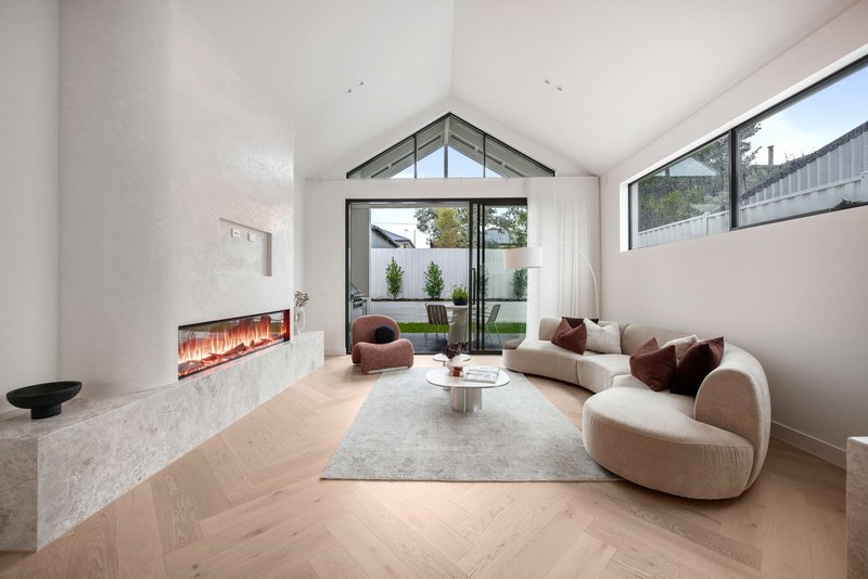 Photo - 8A Army Avenue, Reservoir VIC 3073 - Image 3