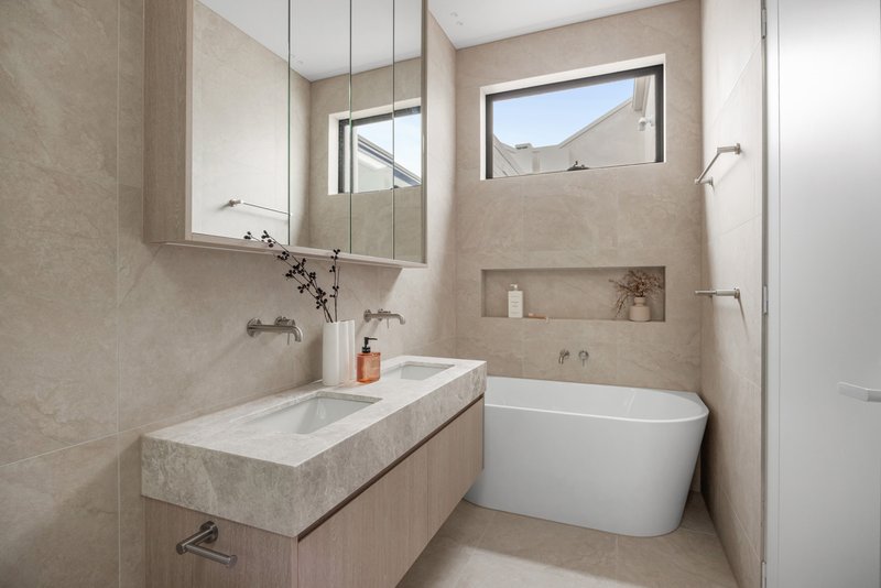 Photo - 8A Army Avenue, Reservoir VIC 3073 - Image 14