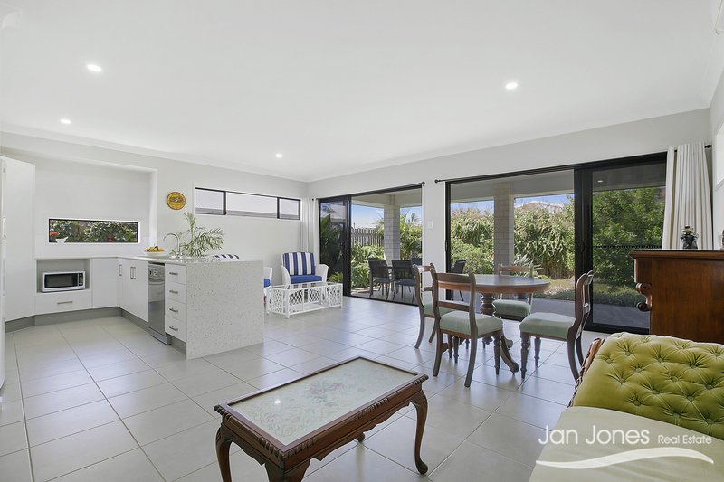 Photo - 8a Barron Rd , Margate QLD 4019 - Image 2