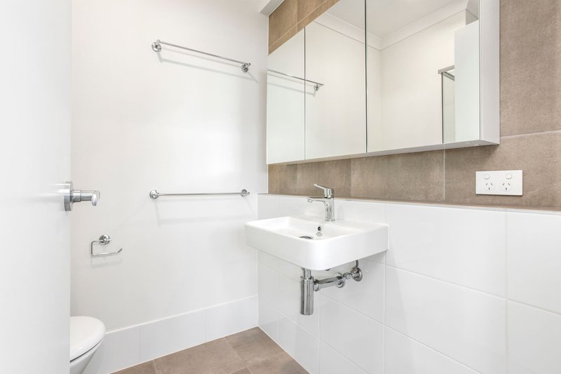 Photo - 8a Barry Drive, Findon SA 5023 - Image 12