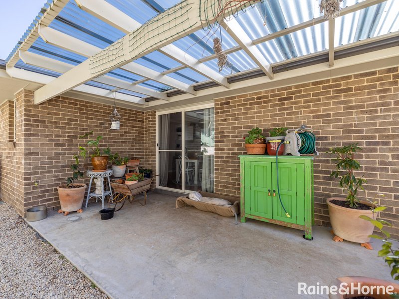 Photo - 8A Blaxland Drive, Llanarth NSW 2795 - Image 12