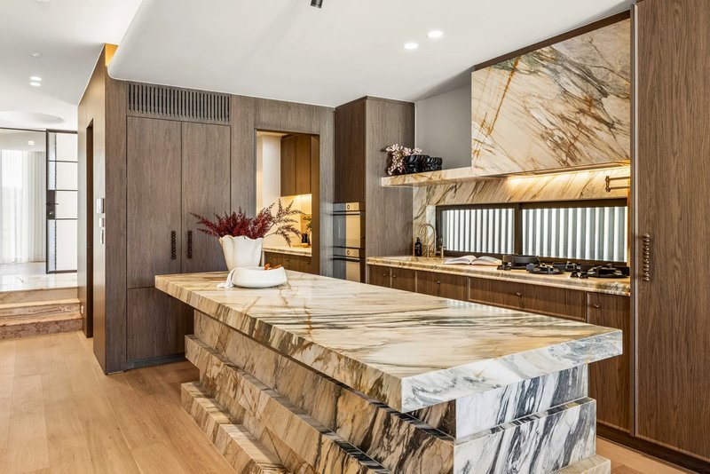 Photo - 8A Boonara Avenue, Bondi NSW 2026 - Image 2