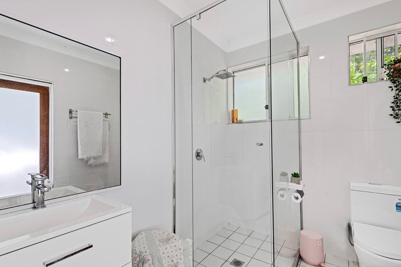 Photo - 8a Burnett Place, Tewantin QLD 4565 - Image 4