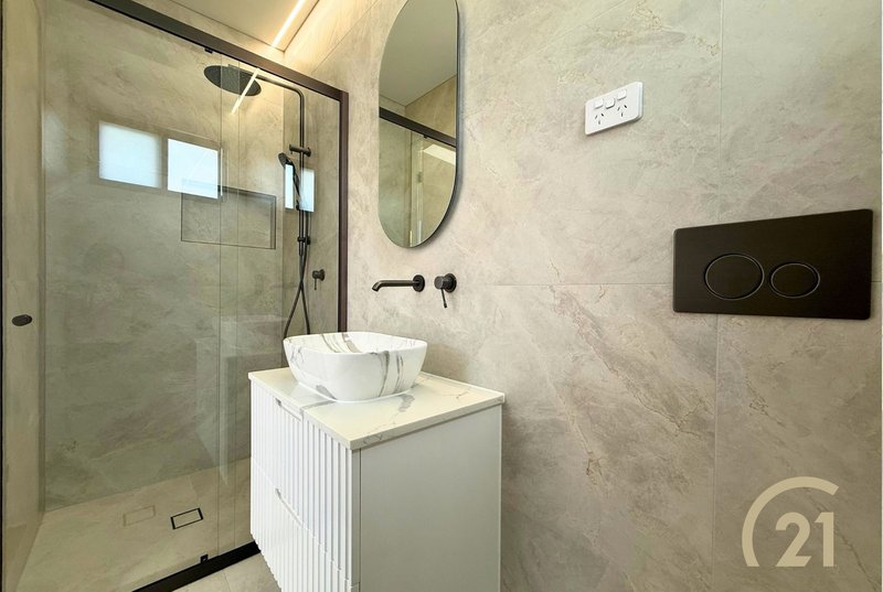 Photo - 8A Clarence Street, Canley Heights NSW 2166 - Image 9