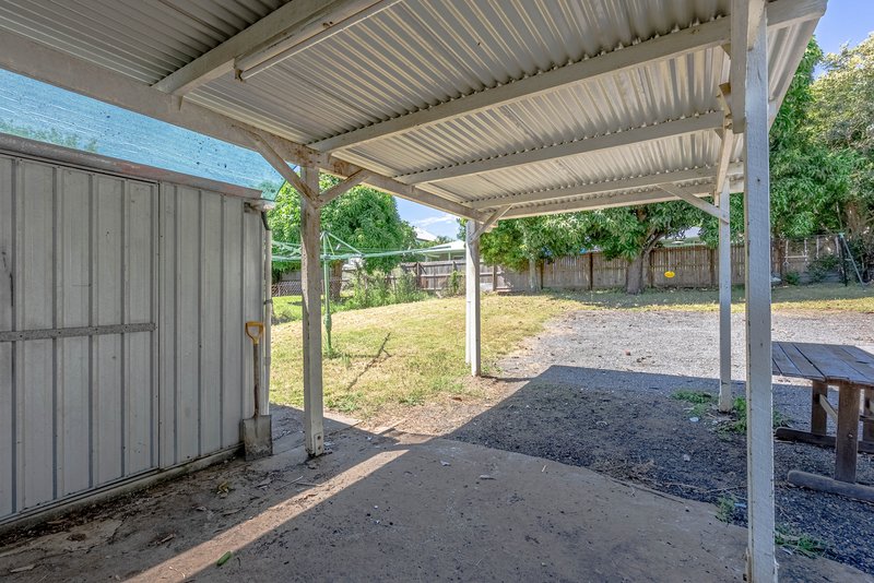 Photo - 8A Cole Street, Booval QLD 4304 - Image 12