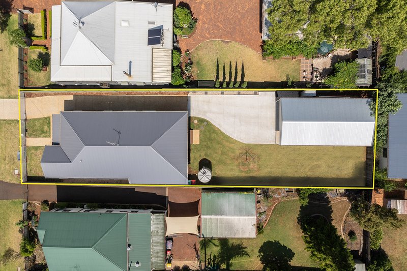 Photo - 8A Cooper Street, South Toowoomba QLD 4350 - Image 4