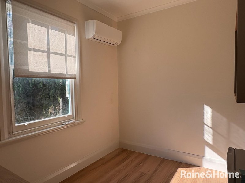 Photo - 8a Cox Avenue, Lutana TAS 7009 - Image 6