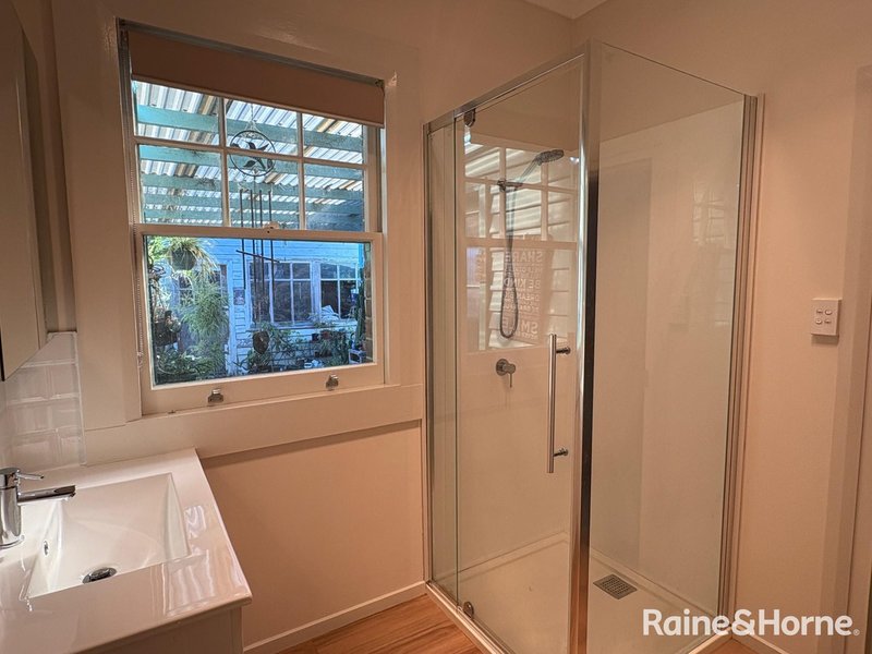 Photo - 8a Cox Avenue, Lutana TAS 7009 - Image 7