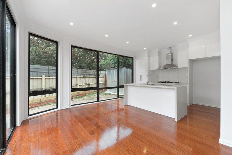 Photo - 8A Culcairn Drive, Frankston South VIC 3199 - Image 4