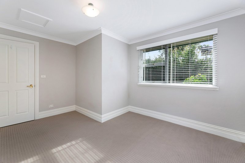 Photo - 8A Dakara Drive, Frenchs Forest NSW 2086 - Image 4