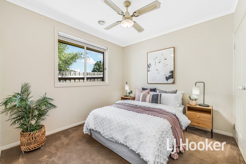 Photo - 8A Ebony Drive, Pakenham VIC 3810 - Image 10