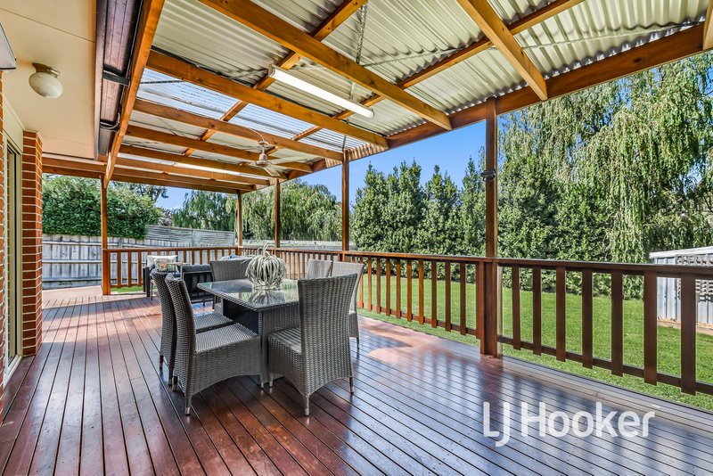 Photo - 8A Ebony Drive, Pakenham VIC 3810 - Image 11