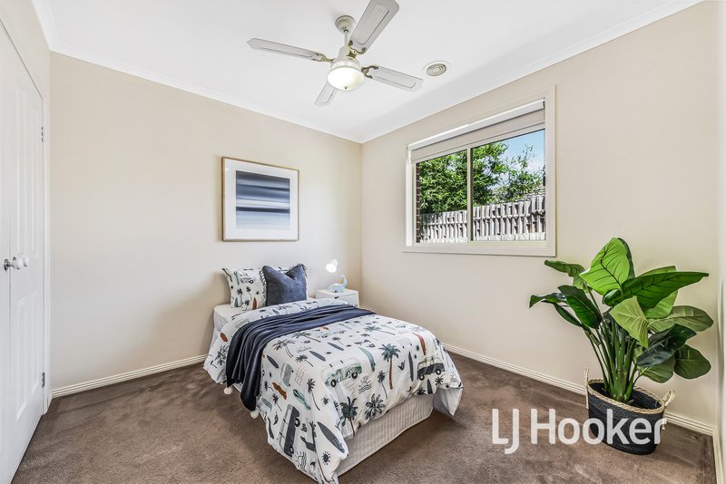 Photo - 8A Ebony Drive, Pakenham VIC 3810 - Image 12