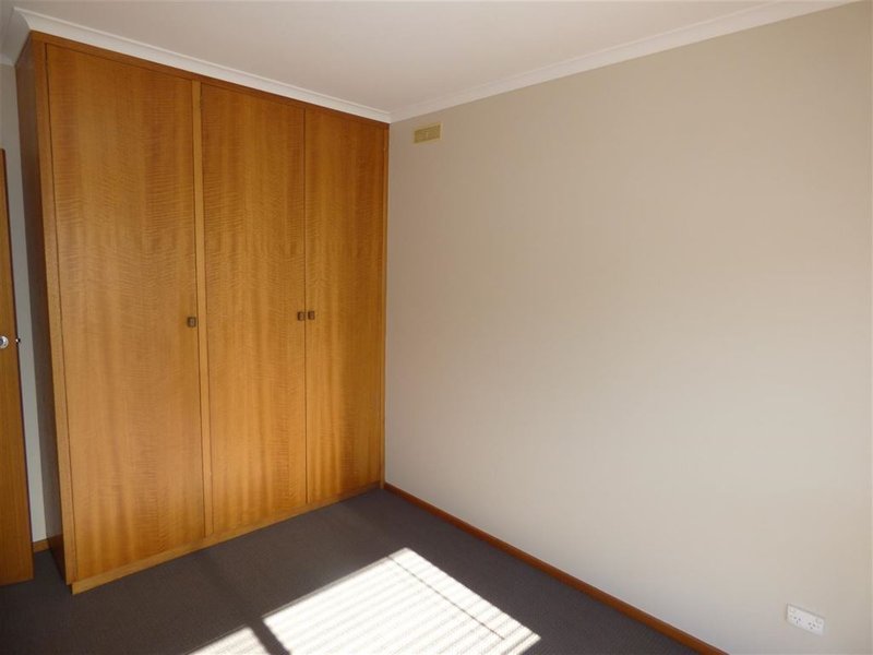 Photo - 8A Harriett Street, Horsham VIC 3400 - Image 11