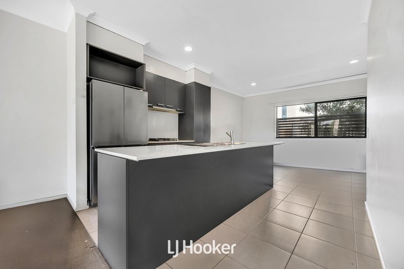 Photo - 8A Hornsby Street, Dandenong VIC 3175 - Image 5