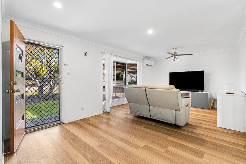 Photo - 8A Houston Drive, Crestmead QLD 4132 - Image 2
