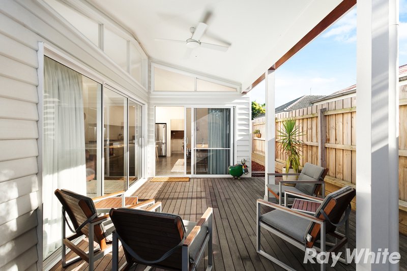 Photo - 8a James Street, Pakenham VIC 3810 - Image 5