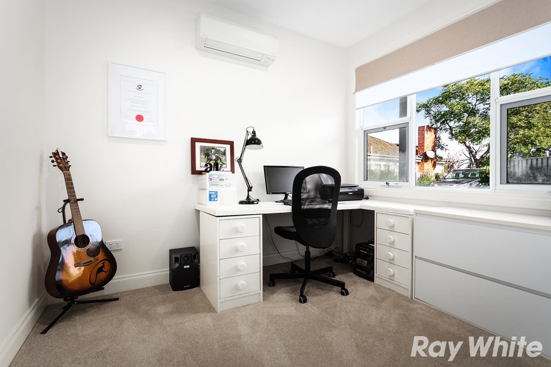Photo - 8a James Street, Pakenham VIC 3810 - Image 6