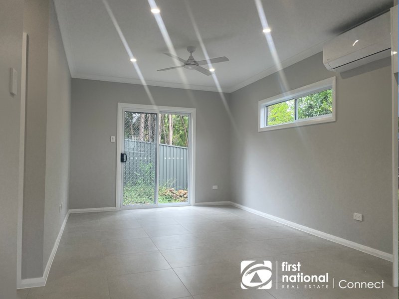 Photo - 8A Kanangra Avenue, Baulkham Hills NSW 2153 - Image 3