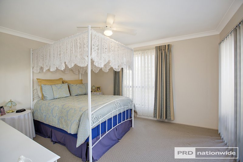 Photo - 8a Karenvar Avenue, Tamworth NSW 2340 - Image 7