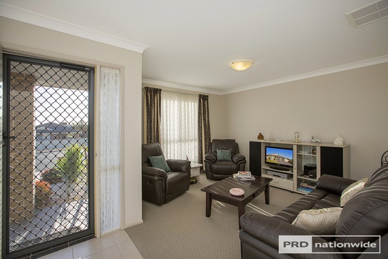 Photo - 8a Karenvar Avenue, Tamworth NSW 2340 - Image 10