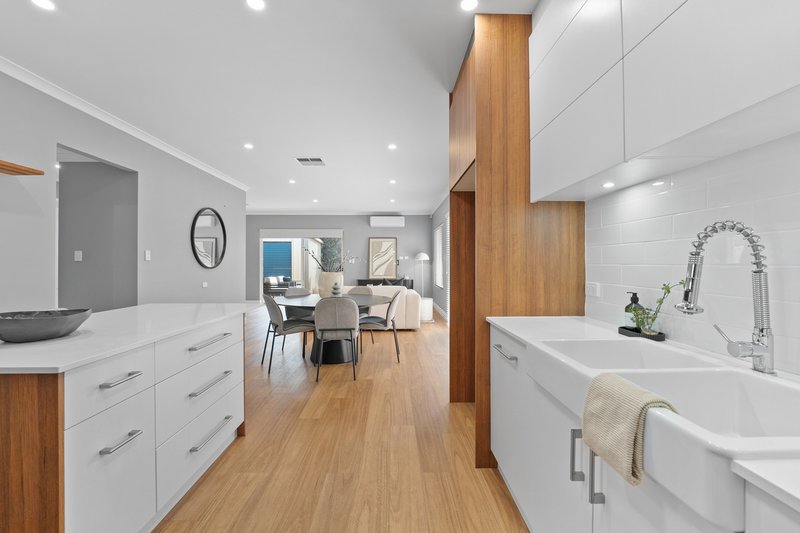 Photo - 8a Liverpool Street, Shoalwater WA 6169 - Image 17
