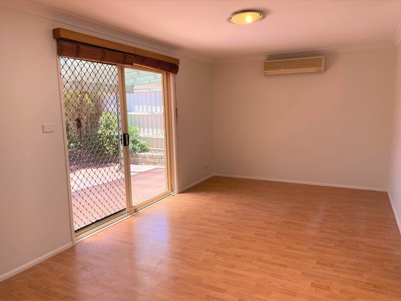 Photo - 8A Mavis Avenue, Peakhurst NSW 2210 - Image 2