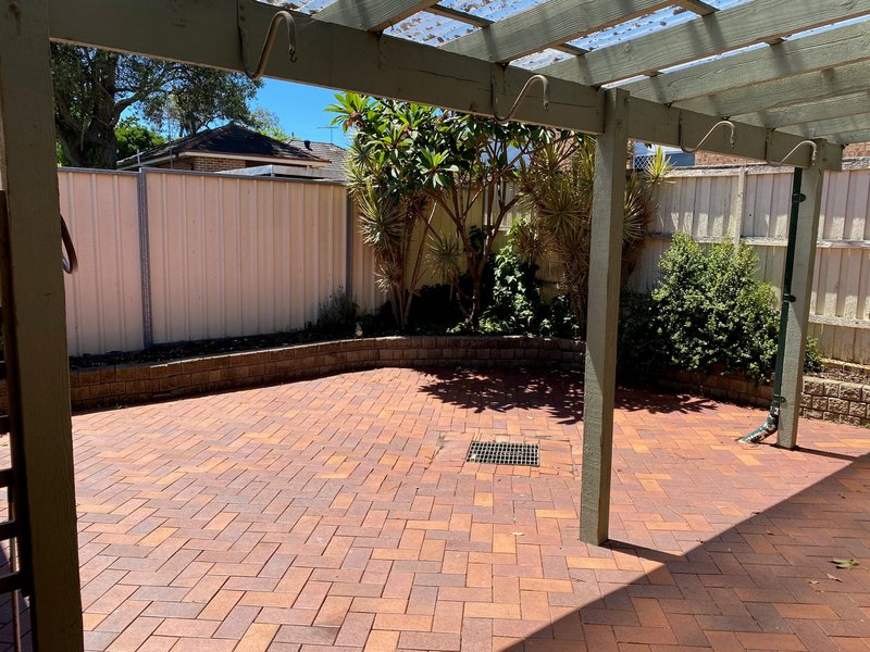 Photo - 8A Mavis Avenue, Peakhurst NSW 2210 - Image 6