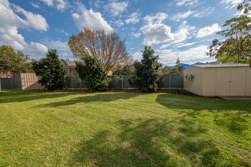 Photo - 8A Mcmillan Place, Forbes NSW 2871 - Image 19